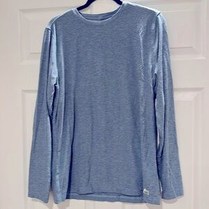 Vuori- Long Sleeve Strato - Size Large - Excellent condition